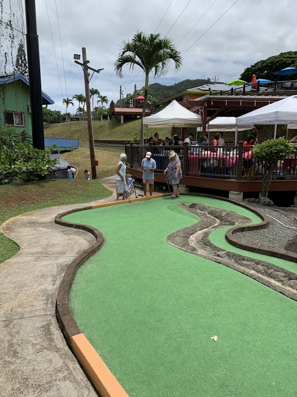 mini-golf